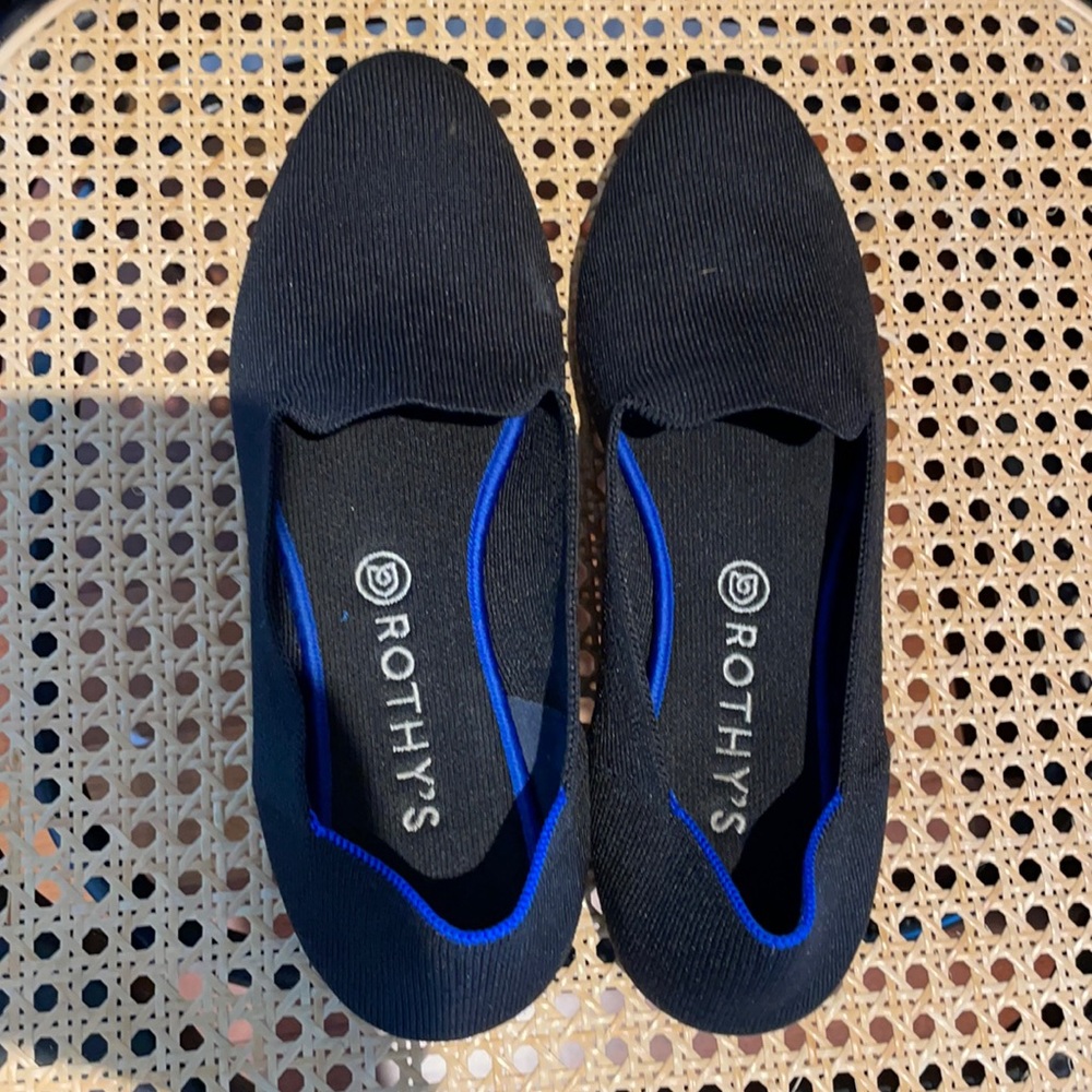 Black Rothy’s size 11